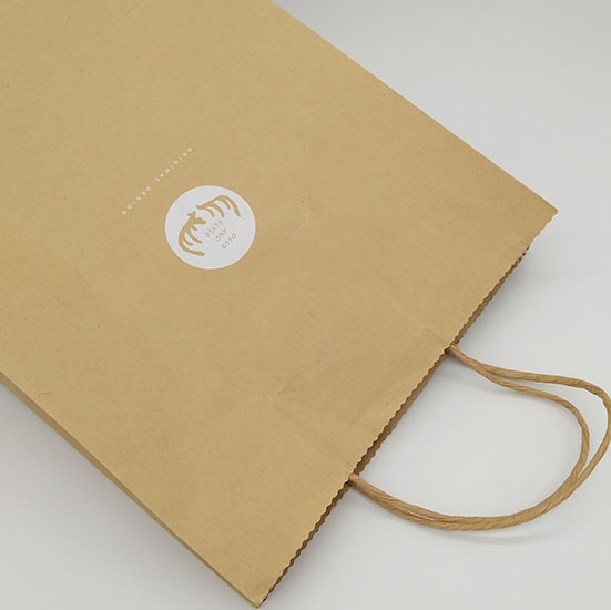 白色logo印刷黄牛皮纸袋