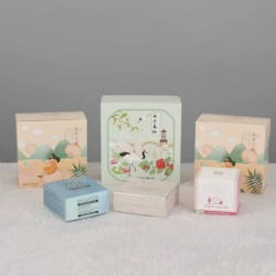 China Factory Skincare Packaging Boxes Wholesale